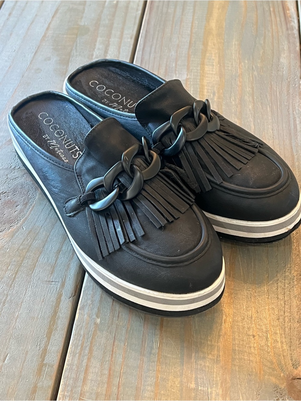 Coconuts by Matisse Women's Black Fringe Platform Mule Loafers Chain Sz 9